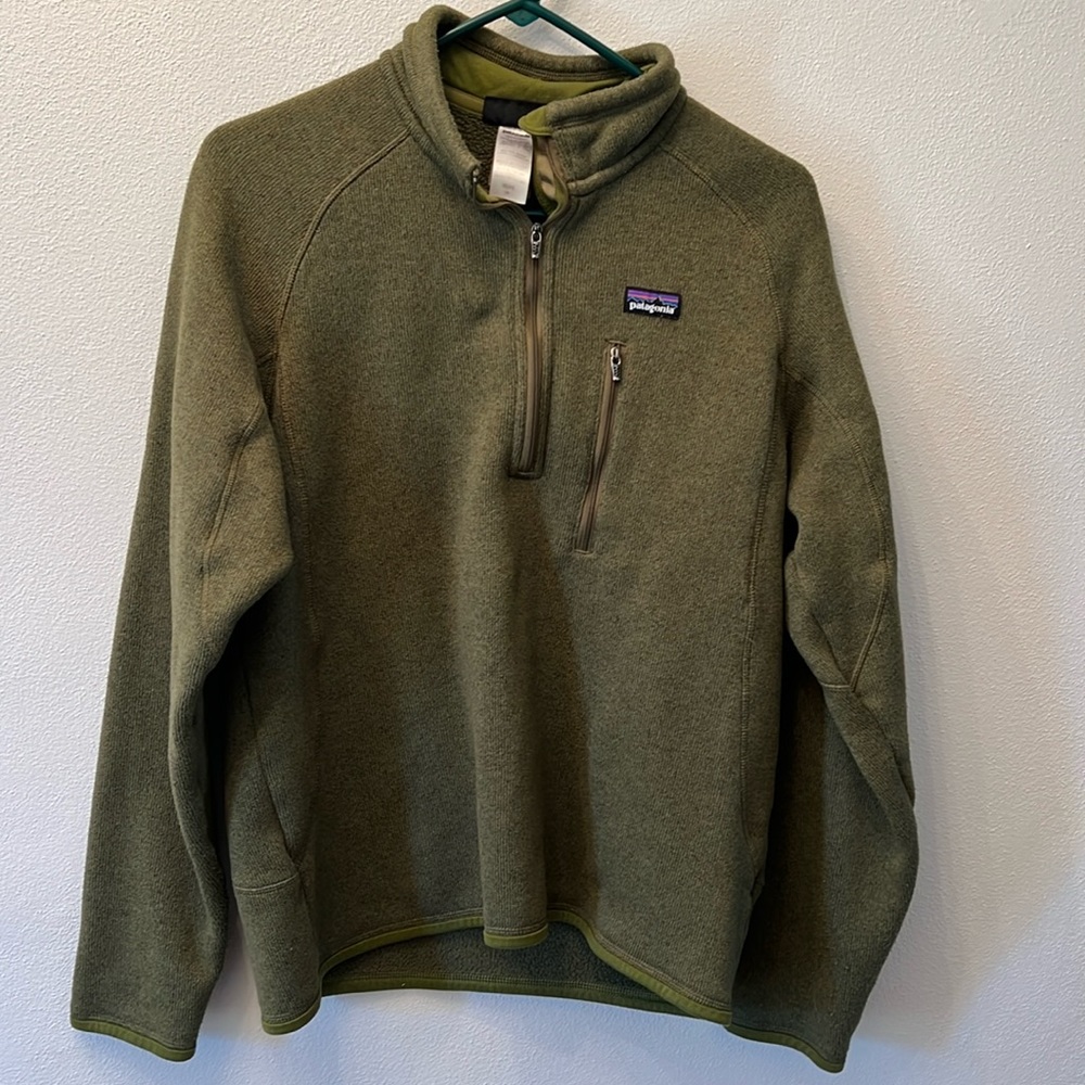 Men’s size medium Patagonia 1/4 zip